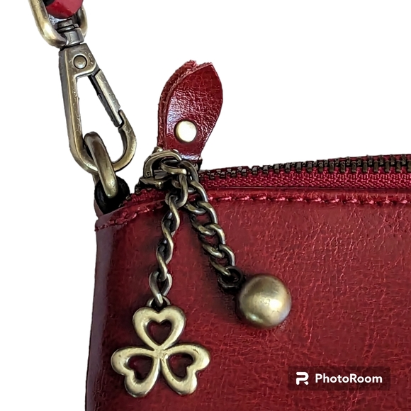 Red Smooth Oil Rich Leather Crossbody Purse Zip Top Multiple Pockets Sunflower - Picture 4 of 16